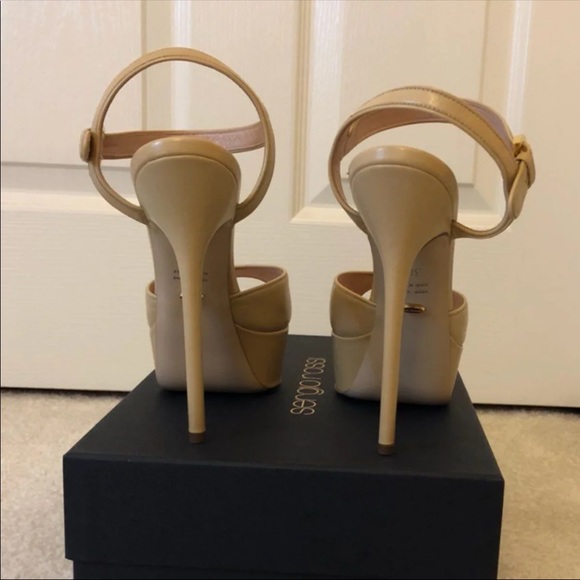 Platform Heels - Picture 3 of 9